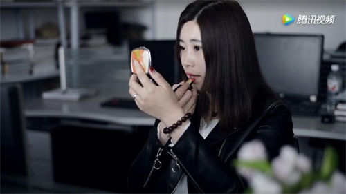你好，我叫小撒