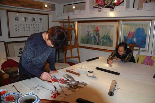 曹培亮、王安昌两位老师现场挥笔作画