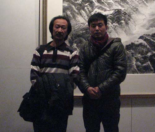 余少彦老师和林少云经理合影