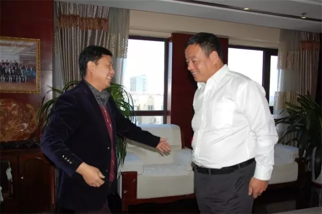 《艺术天成》杂志社社长杨文超拜访北京中首华奥投资有限公司董事长李晓东