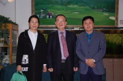 《艺术天成》杂志总编辑杨文超拜见港澳台美协主席蔡豪杰先生