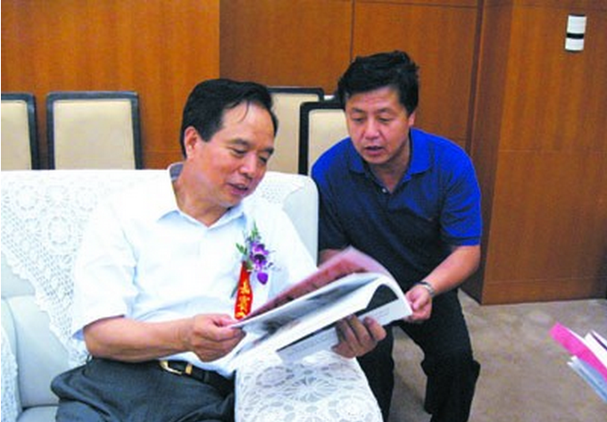 杨文超与中共中央政治局委员，十二届全国人大常委会副委员长，中华全国总工
